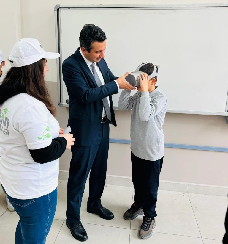 UEDAŞ ile enerji tasarrufu farkındalığı küçük yaşlarda başlıyor