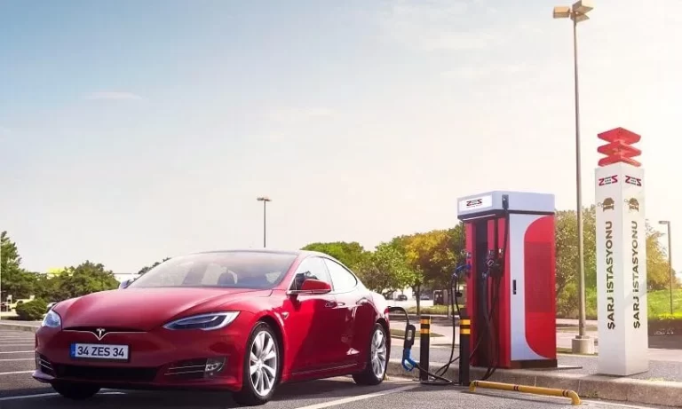 Elektrikli araç şarj istasyonu operatörü ZES ve electrip, Hubject’in küresel roaming ağına katılıyor