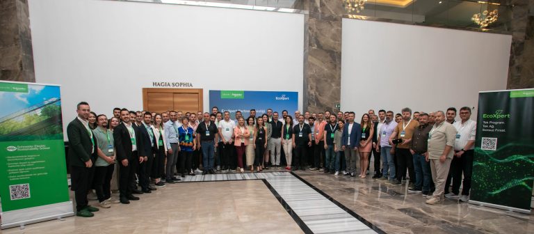 Schneider Electric, EcoXpert Partner Etkinliği ile Sektörün Geleceğine Yön Verdi