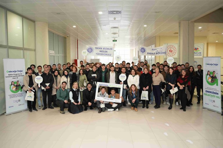 Entek Elektrik, “Geleceğe Değer” ile Kapsamlı Bir Eğitim Programı Sunuyor